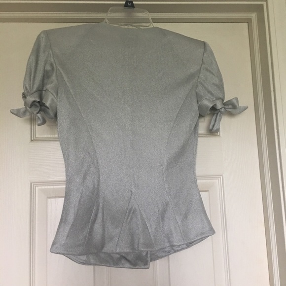 Giorgio Armani short tie sleeve jacket - Picture 3 of 9